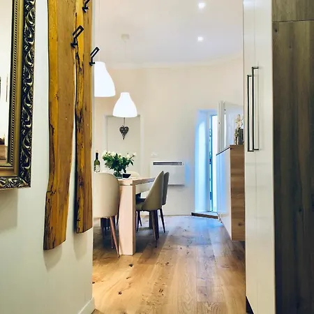 Apartament Karin